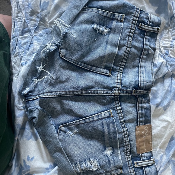 One teaspoon bandits low waist denim shorts - Picture 2 of 7